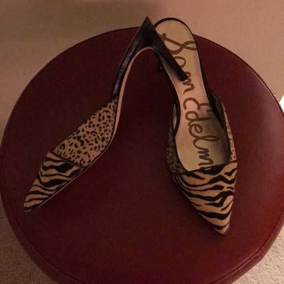 Size 9 Sam Edelman slide pumps - Picture 2 of 2